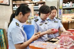 <strong>铜陵市郊区：严查节前食安现患 守护群众</strong> 